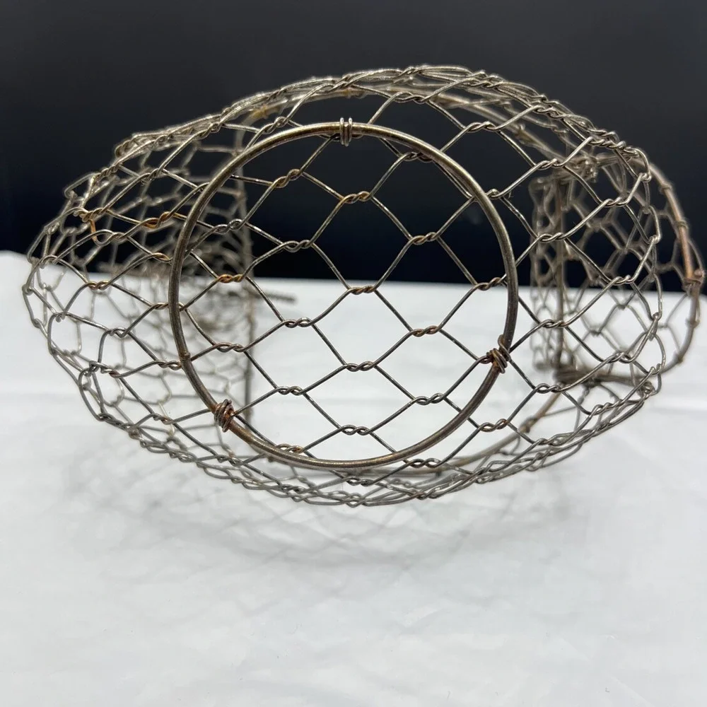 KitchenCraft Wire Hen Egg Basket Chicken Shaped Shabby Chic Farmhouse Countertop